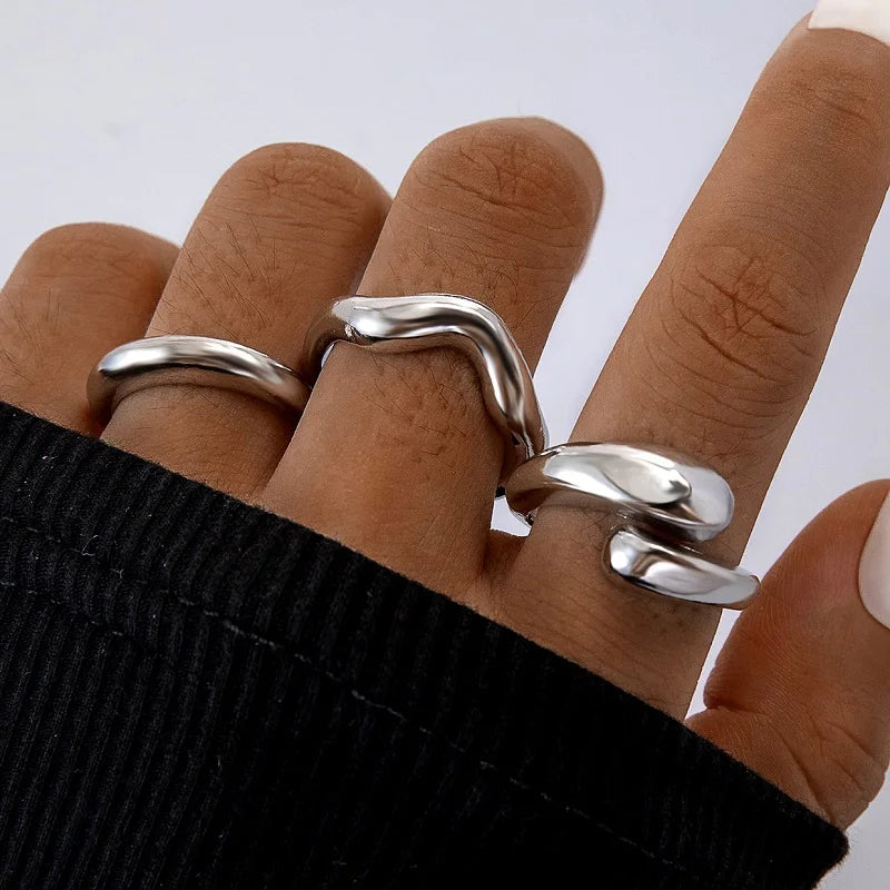 Irregular Geometric Open Rings